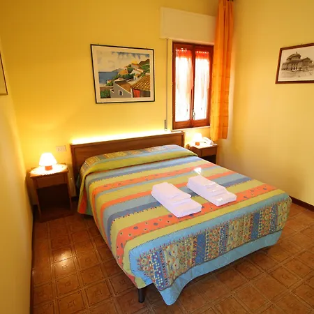 Bed & Breakfast Rosa 4*